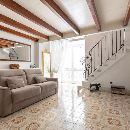Niloufar Residence Napoli Экстерьер фото