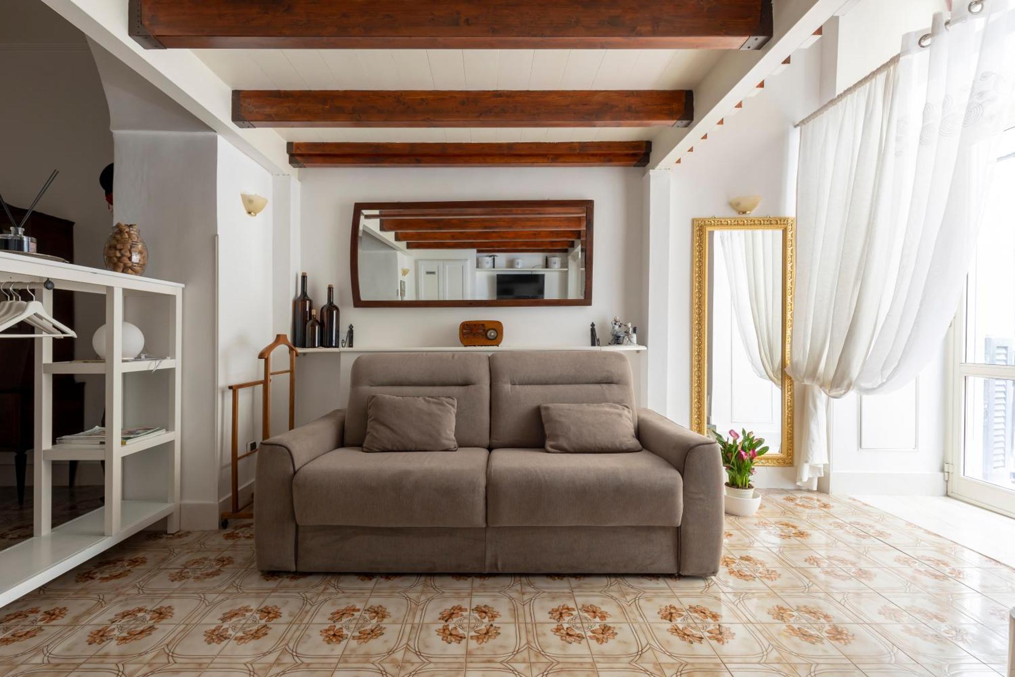 Niloufar Residence Napoli Экстерьер фото